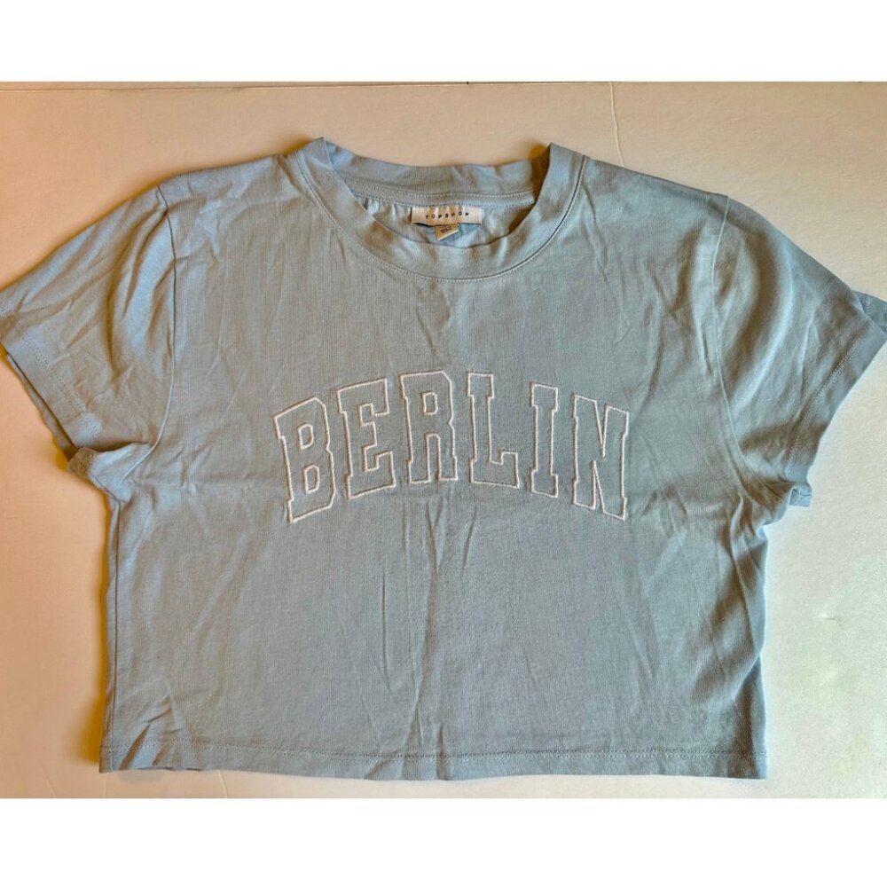 TOPSHOP - Berlin Cropped Tee
